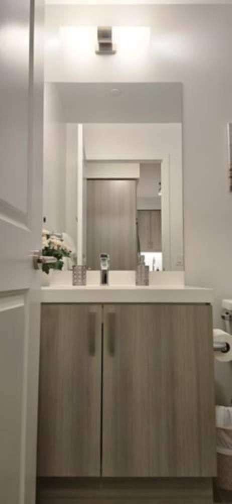 Nahani Way Properties Mississauga Exterior foto